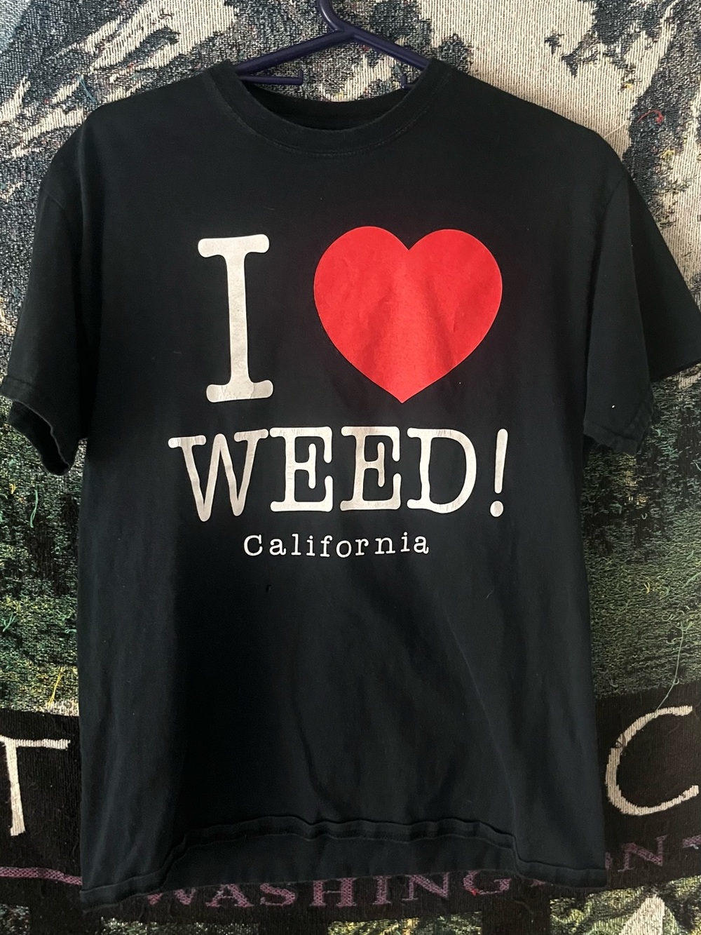California I Love flower! Graphic Tee - Black & Red